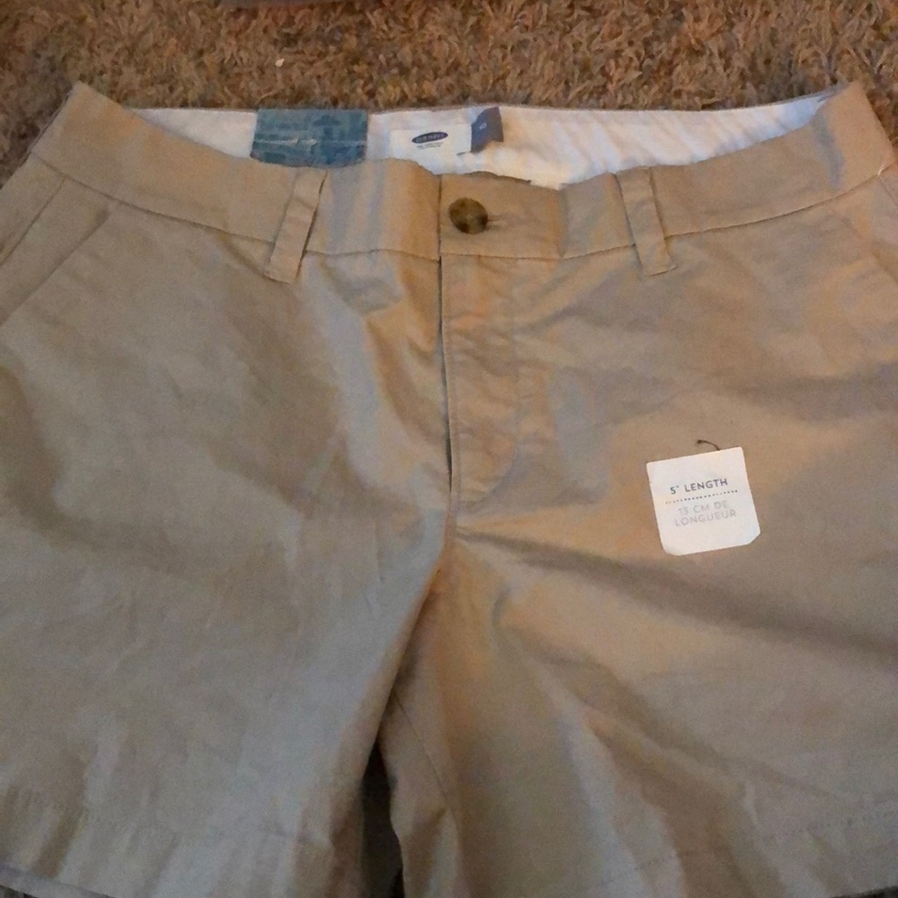 New old navy shorts size 10